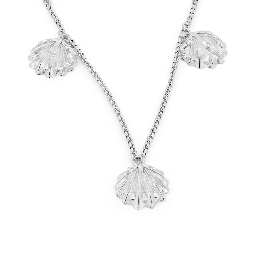 SUM of I Stationary Shell necklace #color_silver