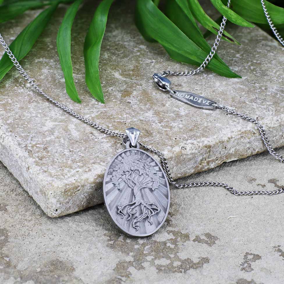 SUM of I Ténéré Oval Medal #color_silver
