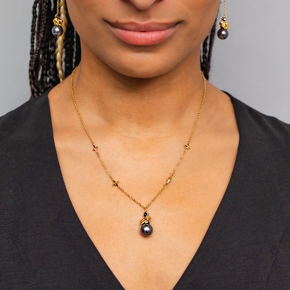 SUM of I Europa Small Necklace #color_gold and grey