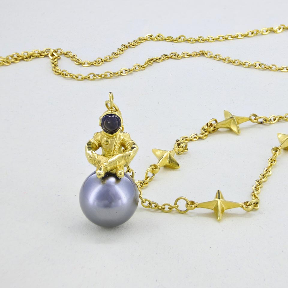 SUM of I Pearl Europa Small Necklace #color_gold and grey