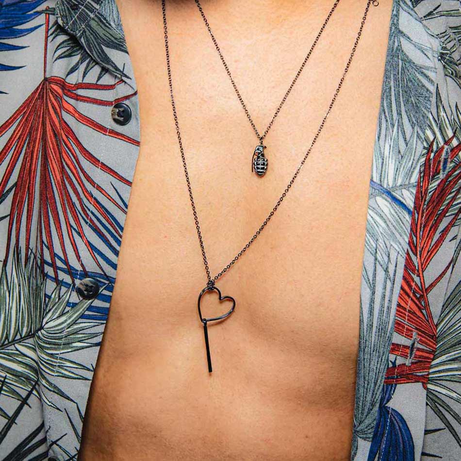 SUM of I Valerien Pin Necklace #color_black metal