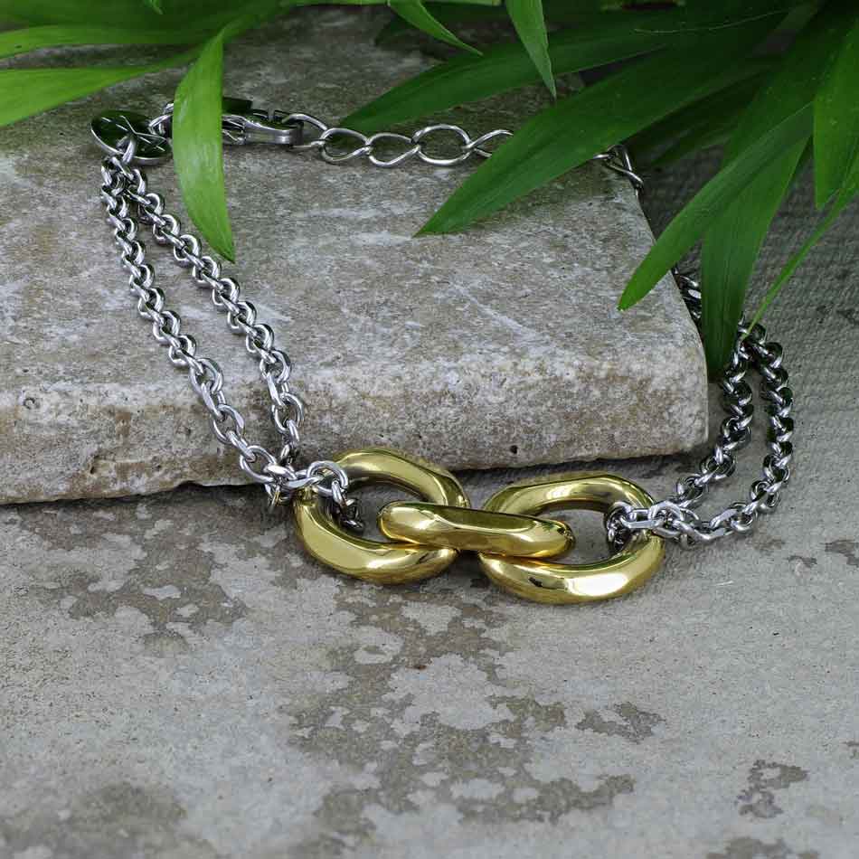 SUM of I Lyon Choker Necklace #color_silver and gold