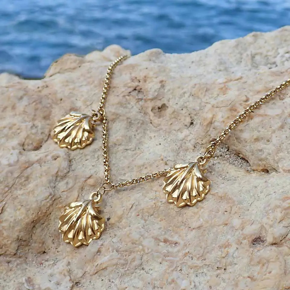 SUM of I Stationary Shell necklace #color_gold
