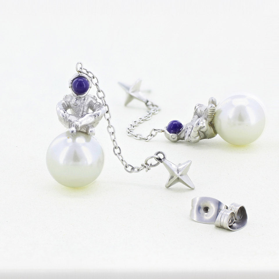 Sum of I Europa Drop earring #color_silver and white