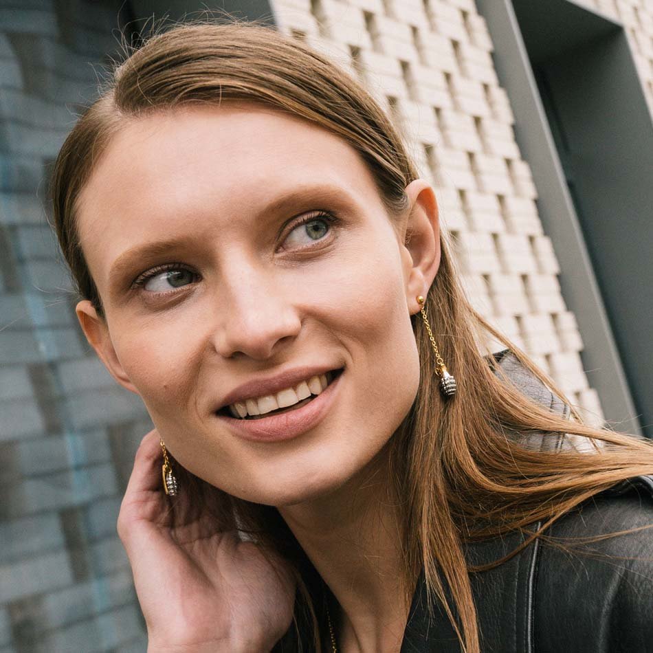 Bethel Mini Drop Earrings - Image 3